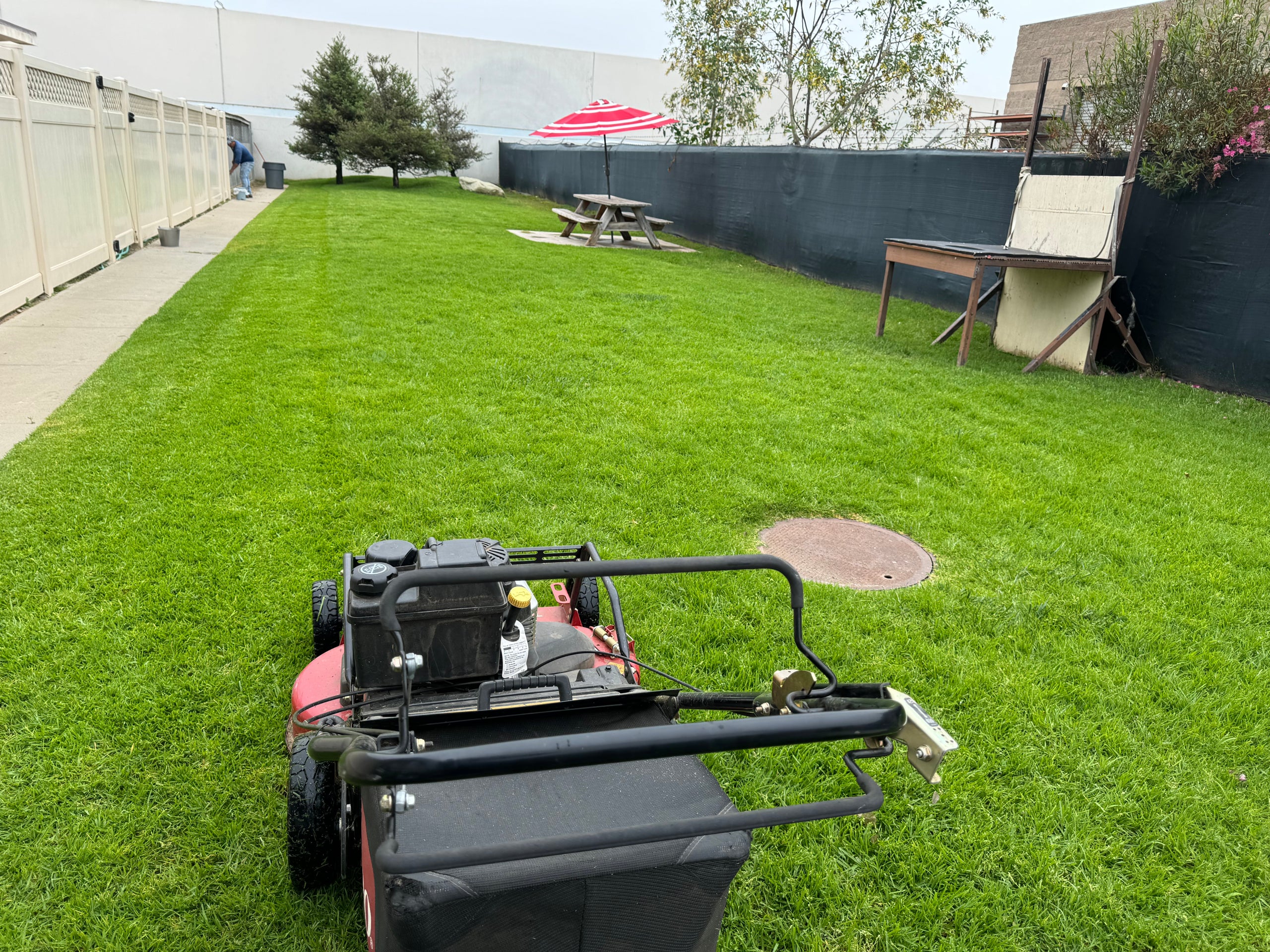 Lawn Maintenance Service Weekly Bi weekly JOSE S LAWN SERVICE HARDSCAPING